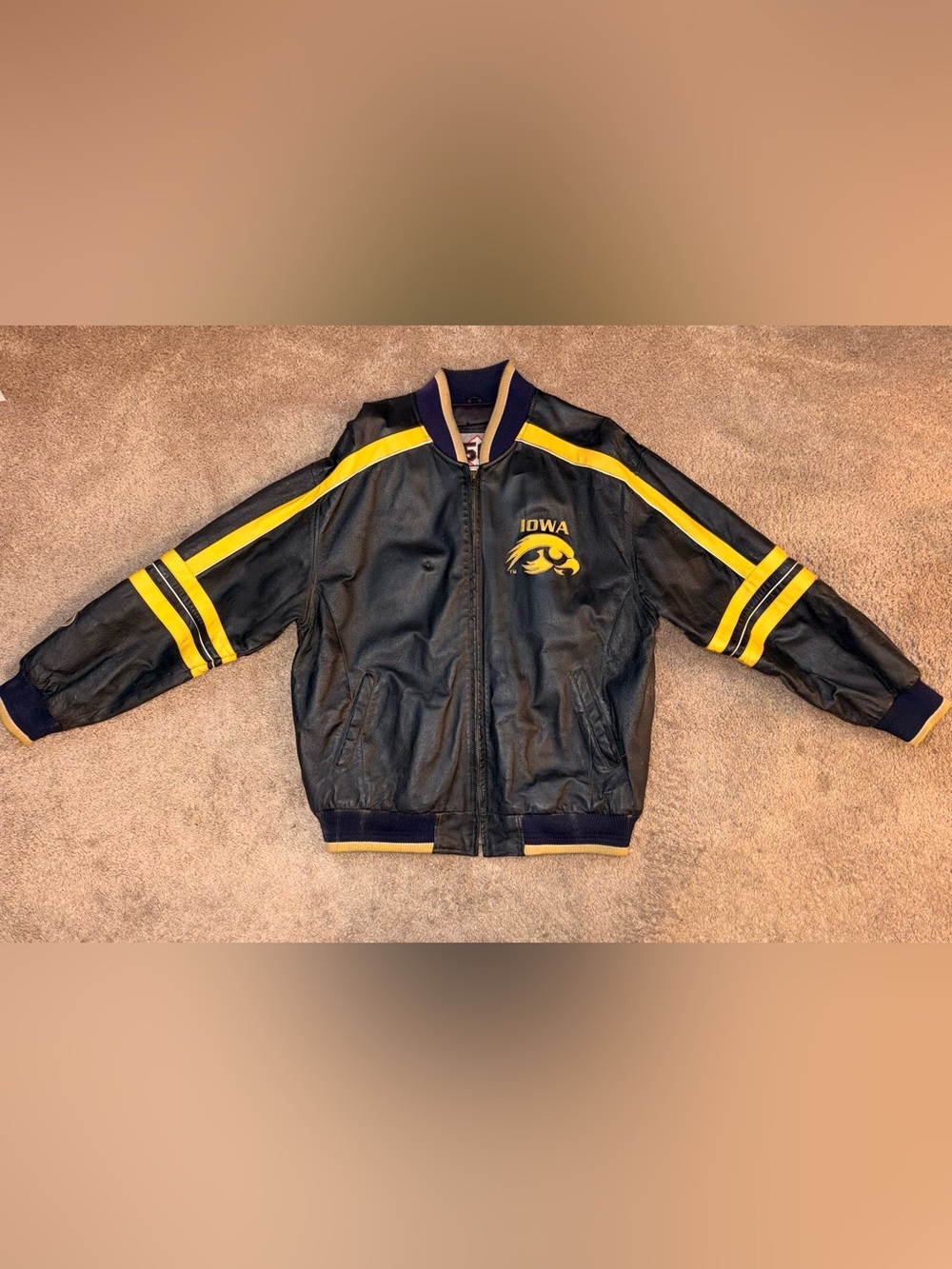 Vintage Iowa Hawkeyes Leather Jacket Y2K NCAA Bomber Black Yellow Varsity Moto